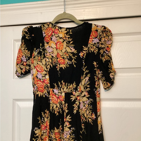 Wrapped In Your Love Maxi Dress - Picture 6 of 8